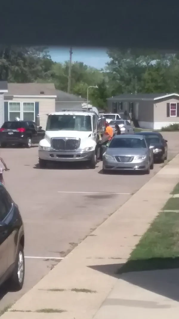 First Call Towing - photo 2
