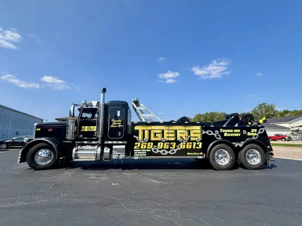 Tiger's Towing - photo 2