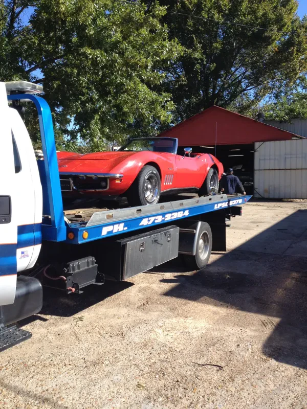 Henry's Towing - photo 3