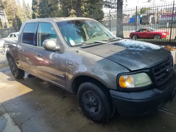 Specialized Ford Auto Dismantling - photo 4