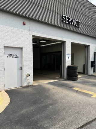 Napleton Lincoln of Schaumburg Service Center