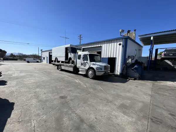 215 Towing and Recovery - photo 2