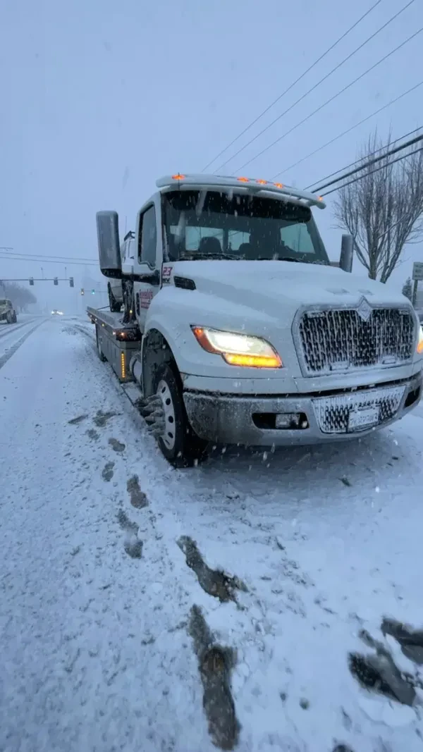 Speedy’s Towing - photo 2