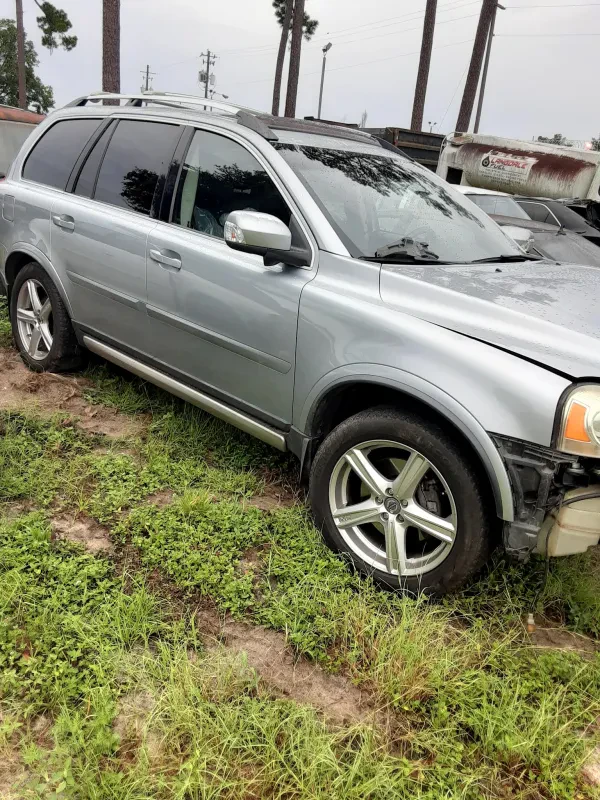 Johnny's Towing Inc. - photo 2