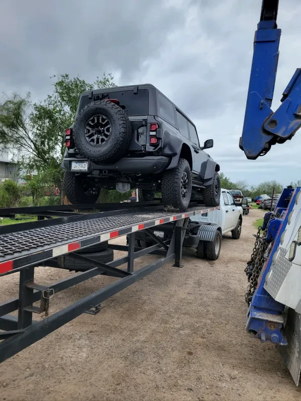Ben's 24 Hour Towing - photo 2