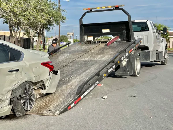 Hacienda Towing - photo 2