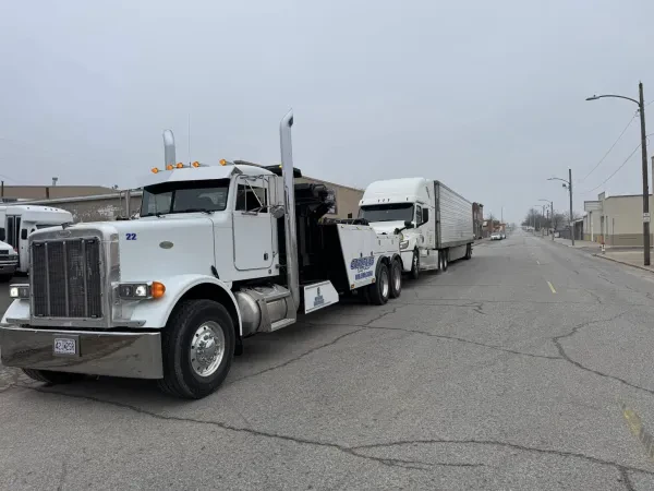 Cornelius Heavy Wrecker - photo 2
