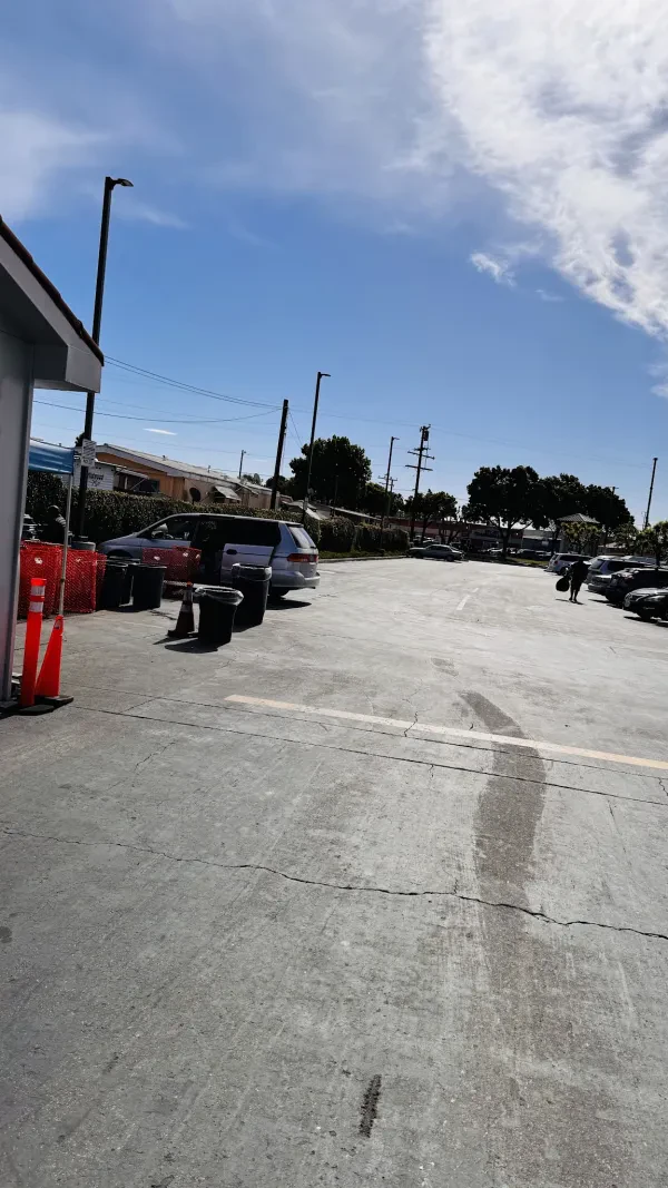 Sunset Recycling Center - photo 3