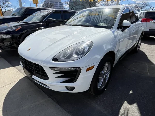 John's Auto Sales - photo 4