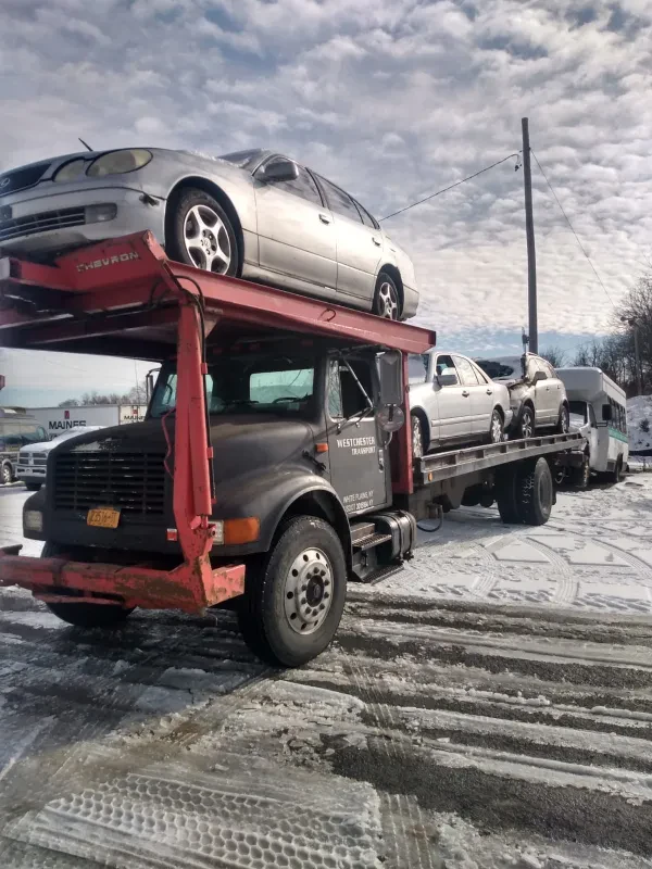 New York Tires & Towing LLC - photo 2