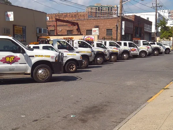 RJT Auto Mechanic, Body Shop & Towing Inc. - photo 2