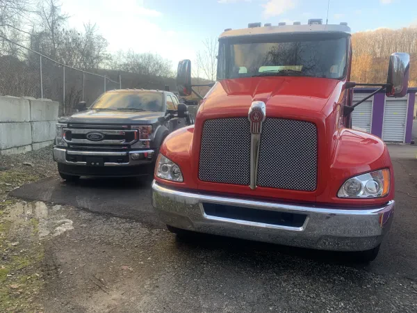 Nando's Towing & Flatbed Service Inc. - photo 4