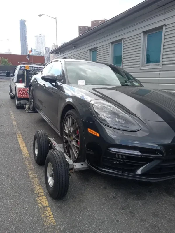 Louie Bushwick Towing - photo 3
