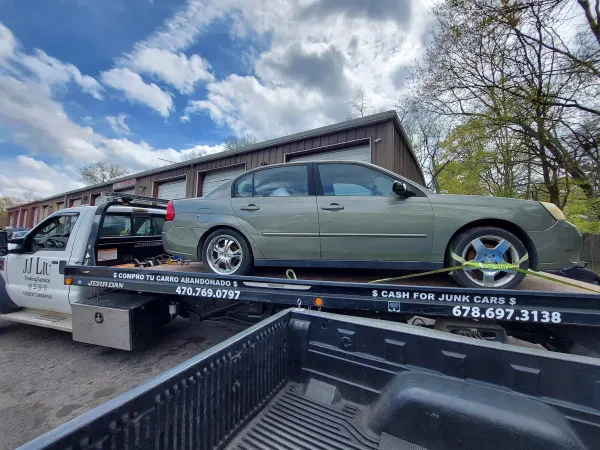 JJ Liu Towing Services LLC - photo 2