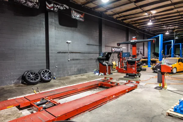 JNT Auto Body Repair - photo 2