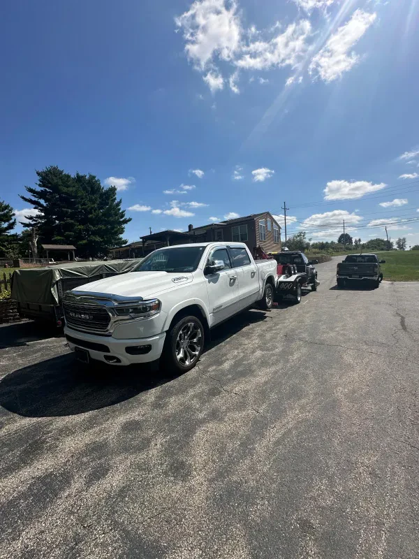 Moises towing LLC - photo 3