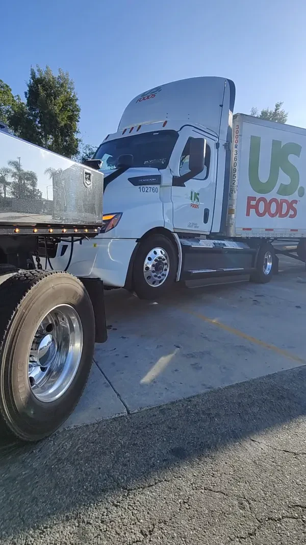 Alberto's Towing - photo 2