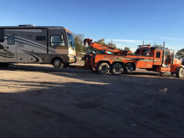 Bambino's Towing LLC Heavy Duty Wrecker Service - photo 3