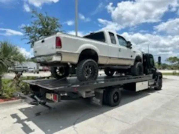 Game Over Towing & Collision Specialist - photo 4