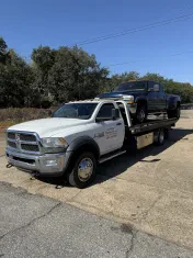Junior's Wrecker Service