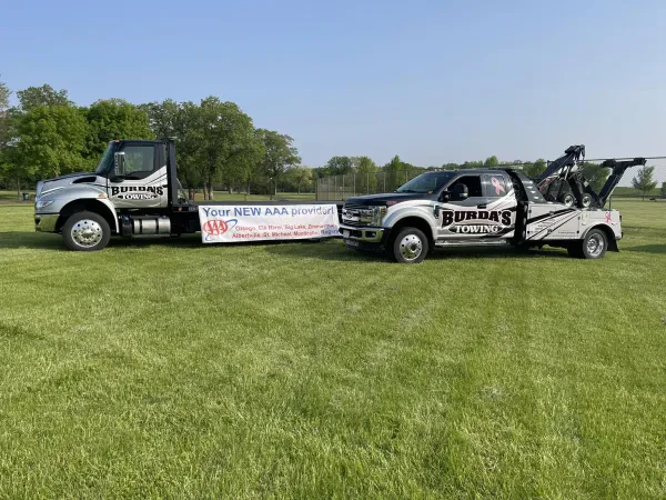 Burda's Heavy Duty Towing - photo 3