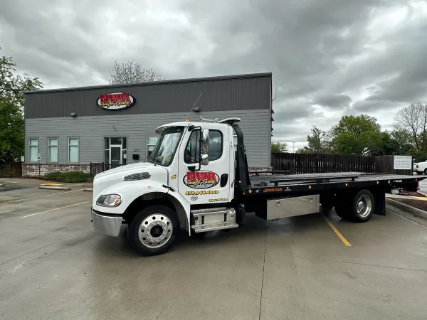 NWA Towing & Recovery Inc - photo 2