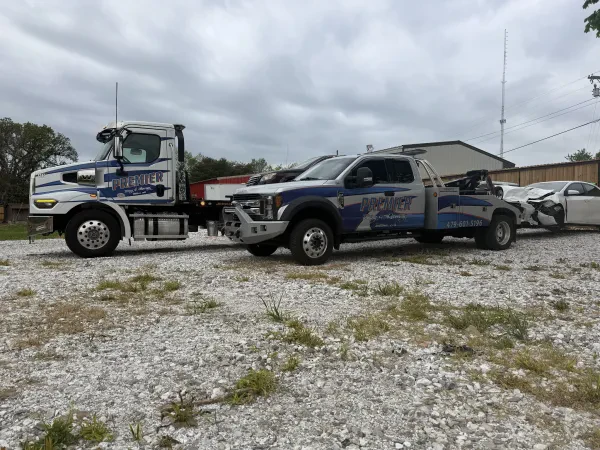 Premier Towing & Recovery LLC - photo 2