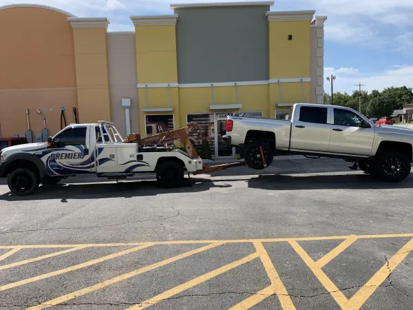 Premier Towing & Recovery LLC - photo 3