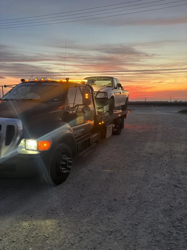 Delfs Towing - photo 2
