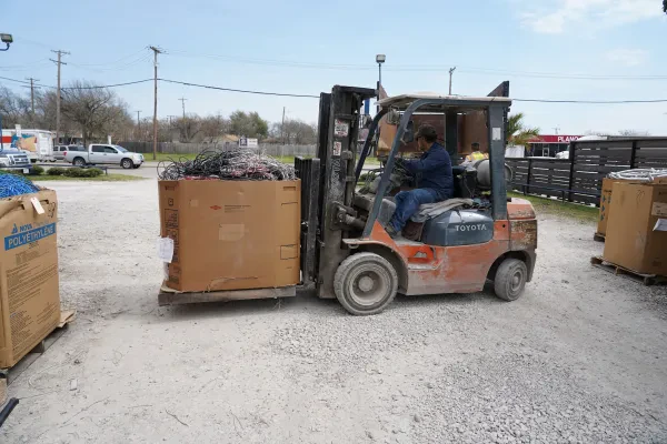 Community Recycling - photo 3