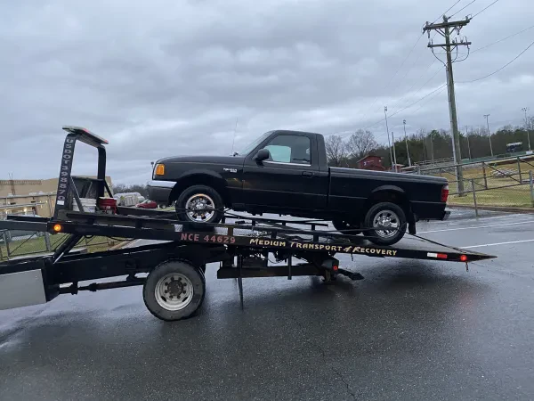 Tommy's Wrecker Service - photo 4
