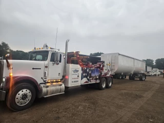 Moctezuma's Towing