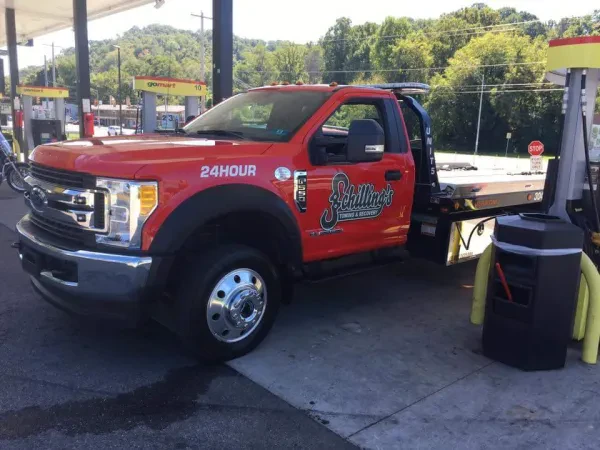 Schillings Towing & Recovery/ Auto Care - photo 2