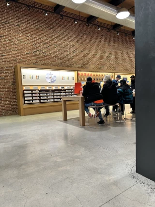 Apple Williamsburg