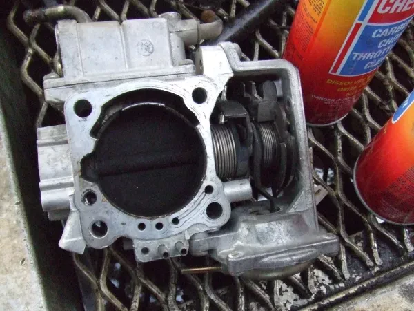 EZ Garage Auto Repair - photo 2