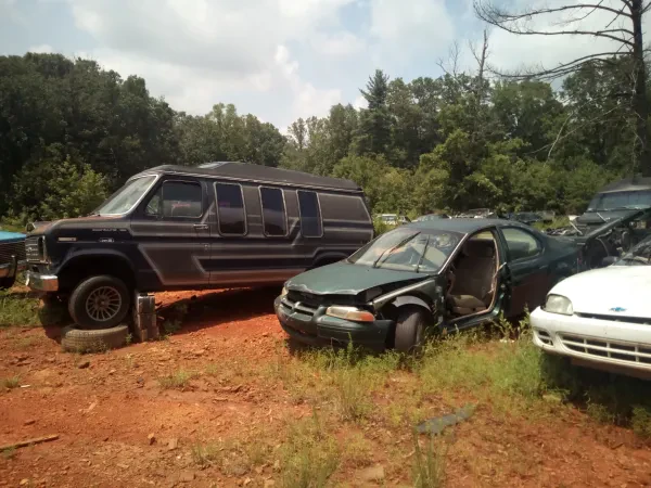 W & W Salvage - photo 3