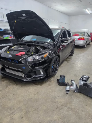 SOS Towing & Auto