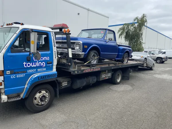 Tacoma Towing LLC - photo 4