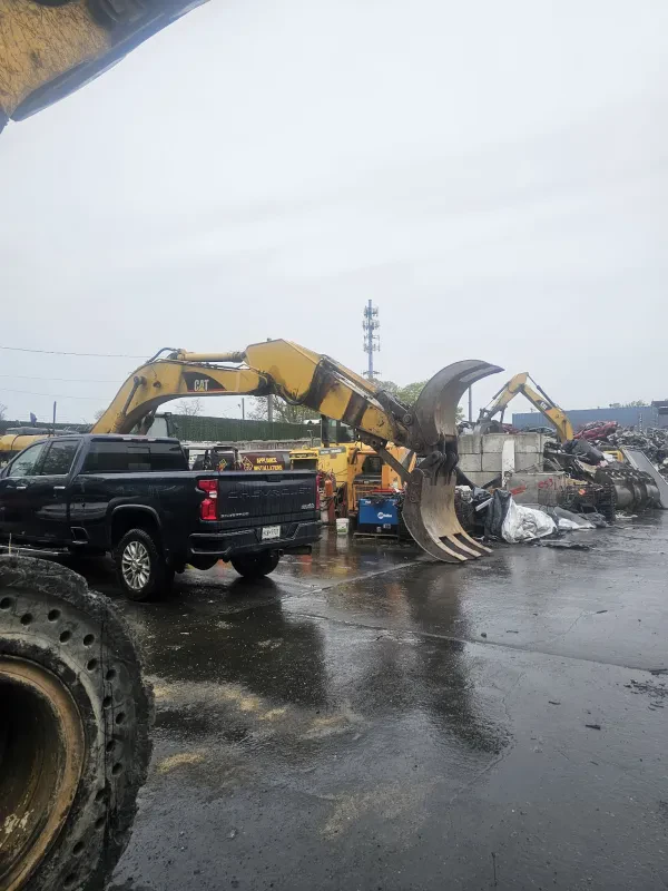 Hesh's Recycling Inc - photo 2