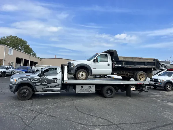 Northeast Towing & Recovery Inc. - photo 3