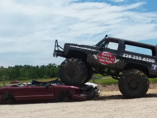 Barry's U Pull It Auto Parts - photo 4