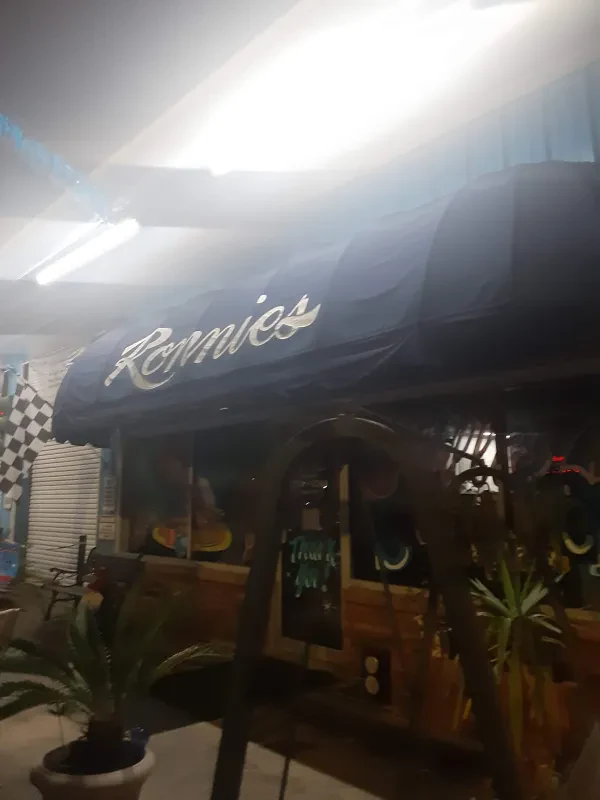 Ronnie's Automotive & Towing - photo 4
