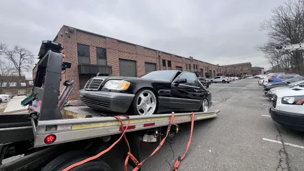 Golden Lucky Towing LLC - photo 4