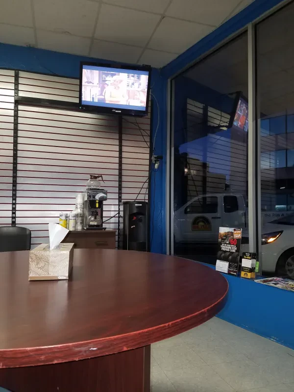 Mr. Tire Auto Service Centers - photo 3