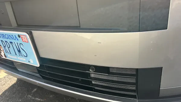 Arlington Collision Center - photo 4