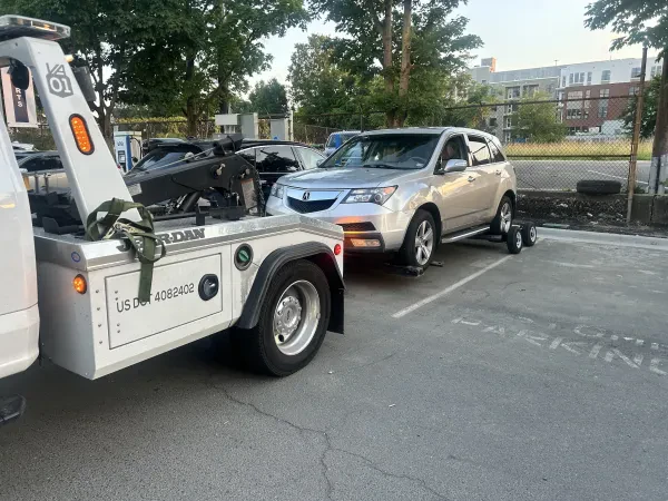 Metro Motor Towing - photo 2