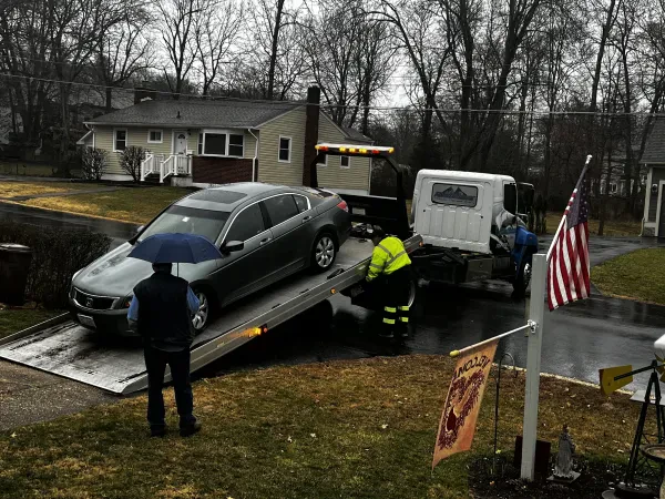 Road Runner Heavy Duty Towing & Semi Truck Towing - photo 4