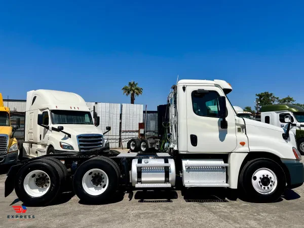 Express Towing Assistance - photo 2