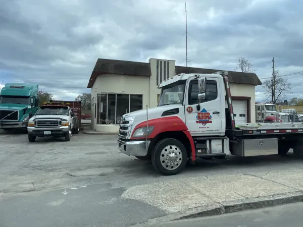 D&R Towing Inc - photo 2