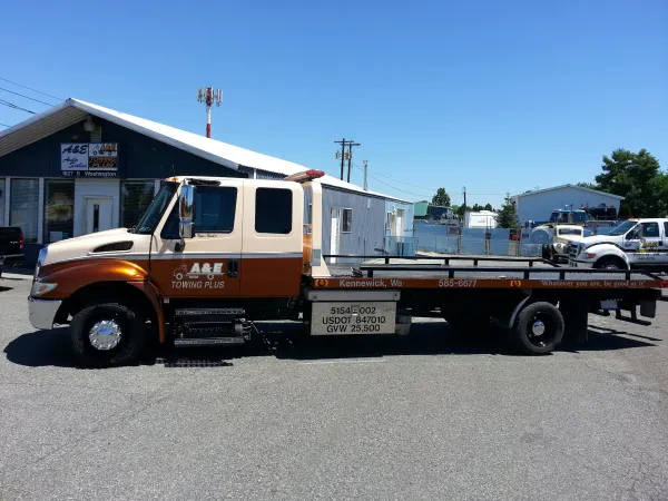 A & E Towing Plus - photo 2